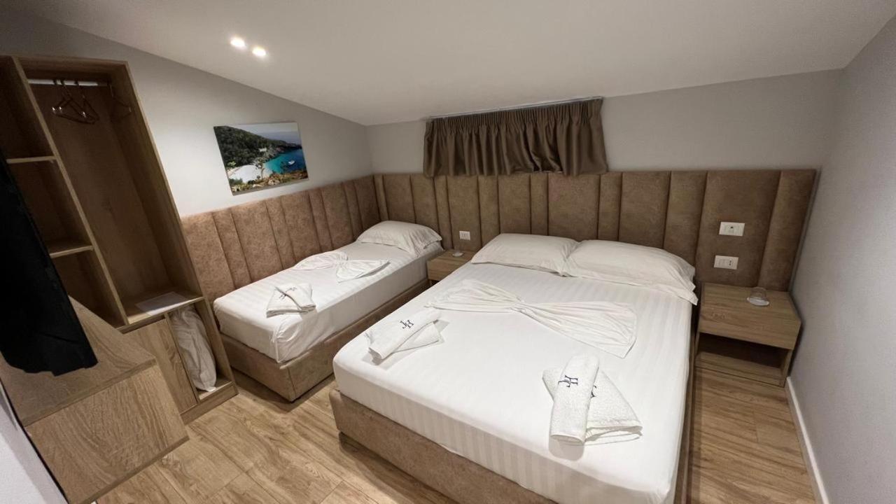 Villa Tramonto Vlore Radhimë エクステリア 写真
